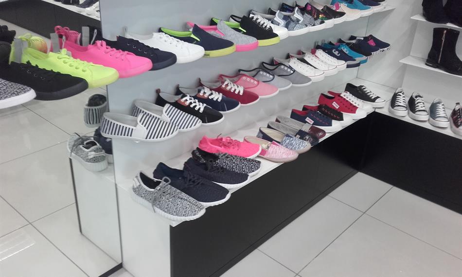 2016-8-3-1222boty Sapa 3.jpg